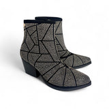 Xti 14467 Black & Gold Stud.