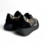 Remonte D2V02 Black & Gold Stretch.