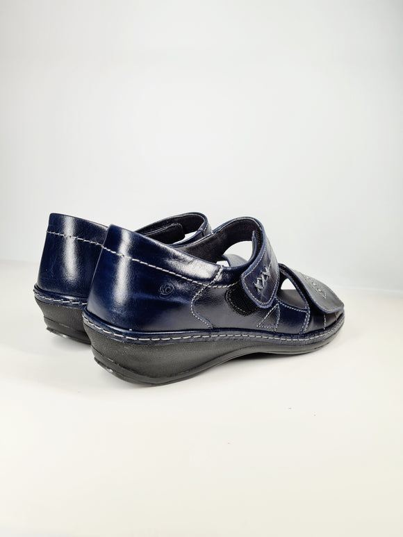 Suave Yolanda Navy